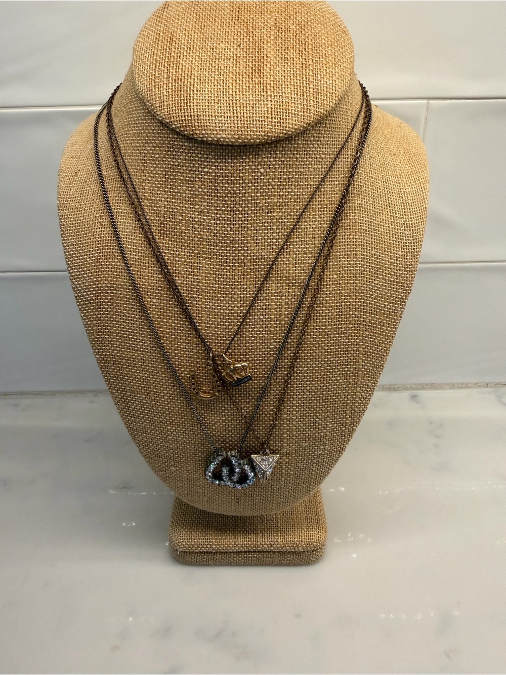 3 Layered Pendant Necklace Set